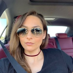 Meet your Posher, Melanie